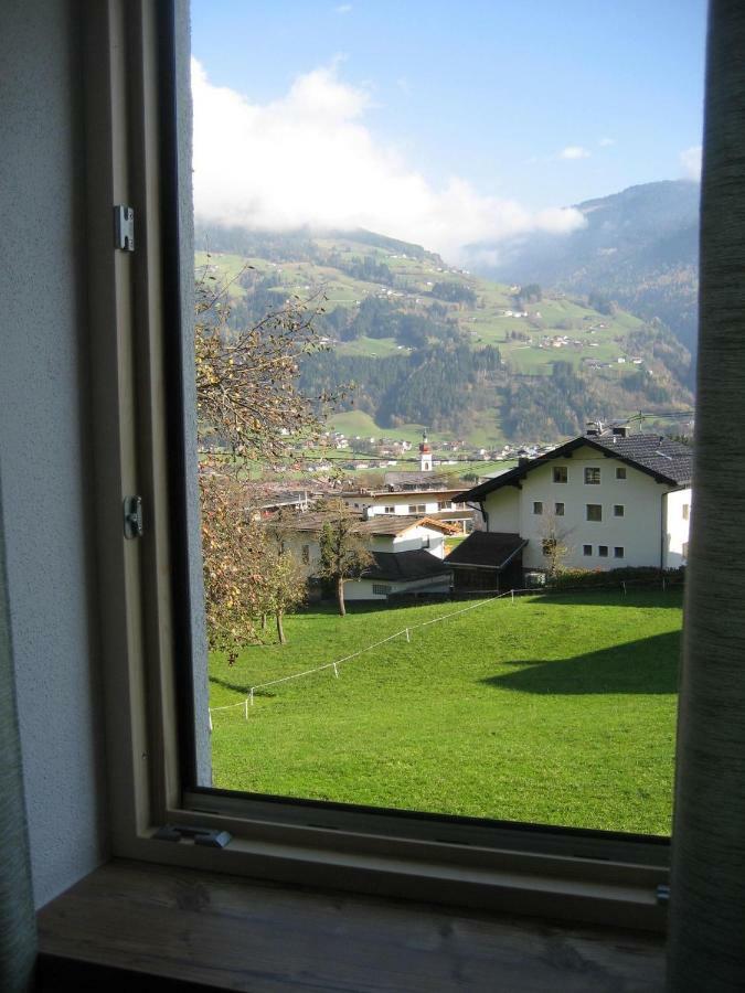 Bahlerhof - Luxner Annelies Lejlighed Ried im Zillertal Eksteriør billede